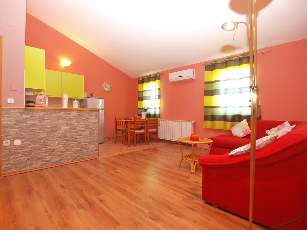 Apartments Anto 1296 Pula Exterior foto